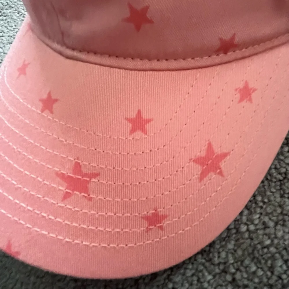 Titleist measures brim